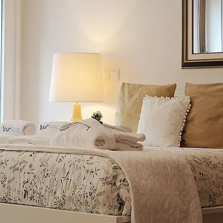 Oliveiras Charming Downtown Apartment